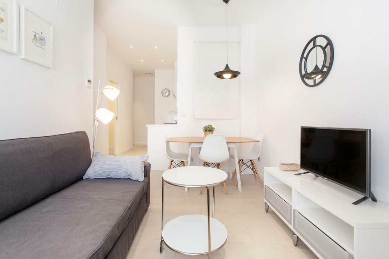 R&C Apartments Close To Center บาเลนเซีย ภายนอก รูปภาพ